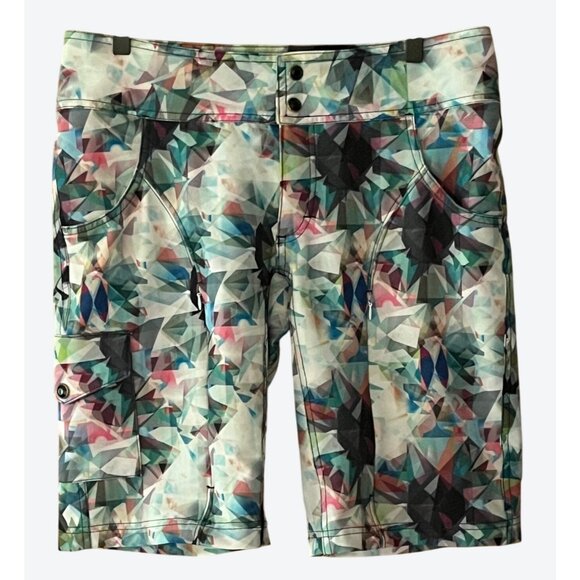 Shredly Women's Size 6 Multicolor Geometric Vented Cargo MTB Shorts 32" x 11" - Picture 1 of 10